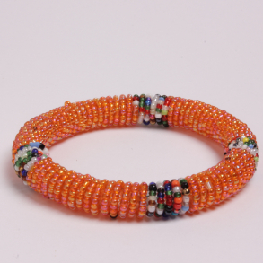 Unika armbnd fra Kenya