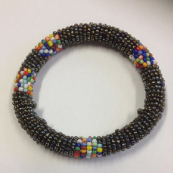 Unika armbnd fra Kenya