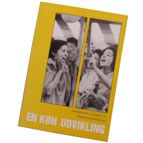 Hfte: ''EN KN UDVIKLING''